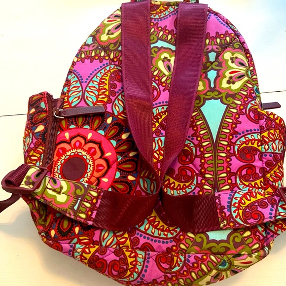 Vera Bradley small purse/back pack NWOT - Picture 3 of 5
